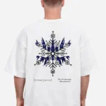 AKAZA OVERSIZED T-SHIRT